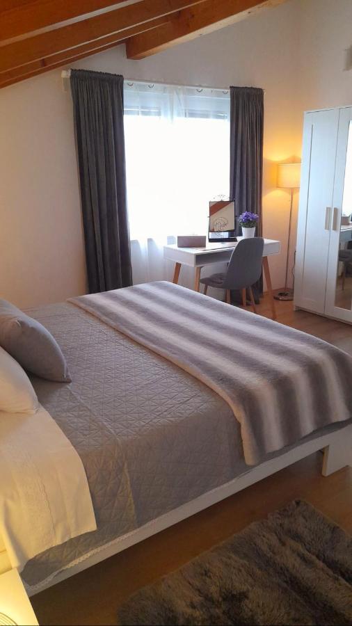 Apartman Diana,Free Parking Pula Extérieur photo