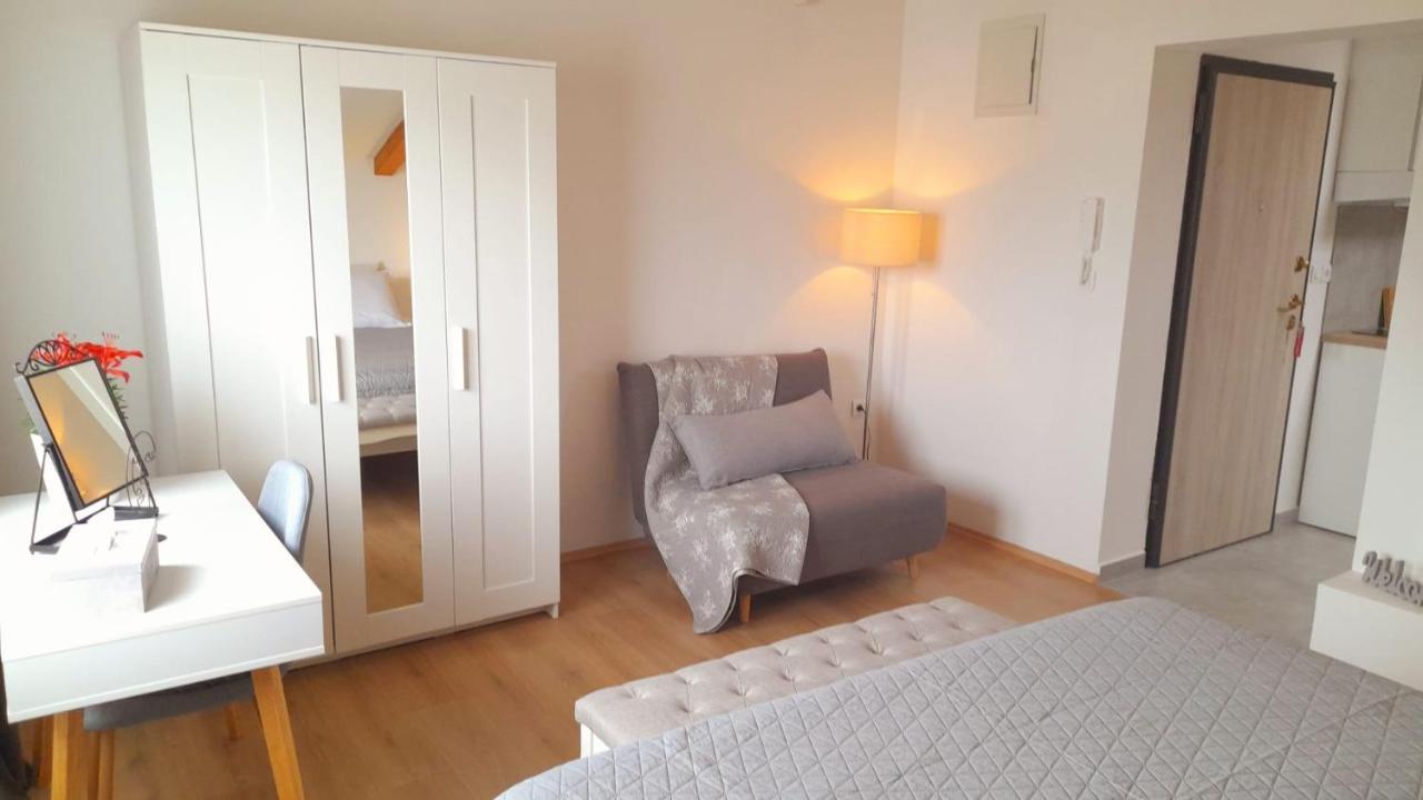 Apartman Diana,Free Parking Pula Extérieur photo