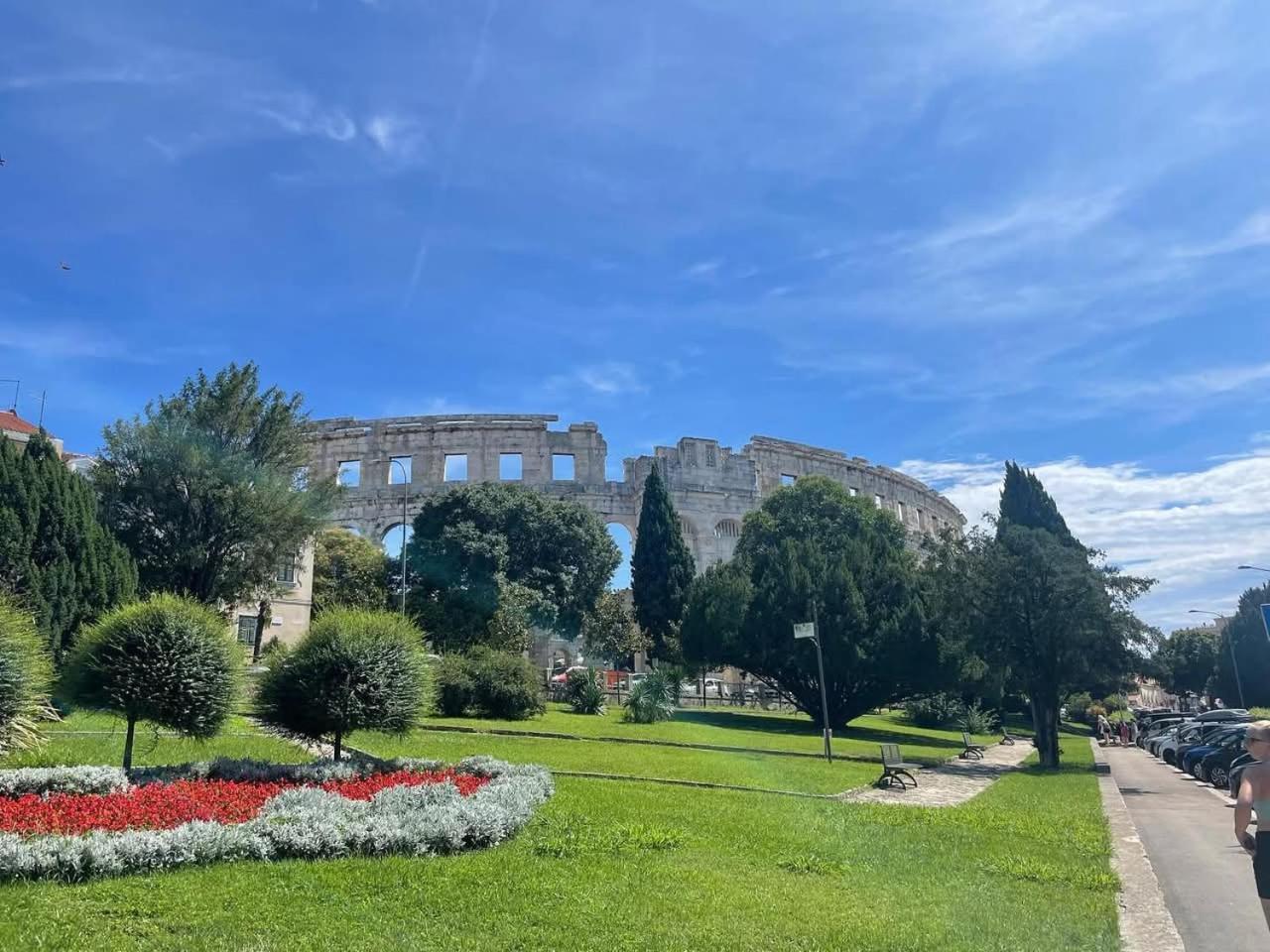 Apartman Diana,Free Parking Pula Extérieur photo